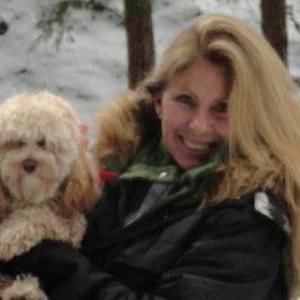 Meet your Posher, Robyn